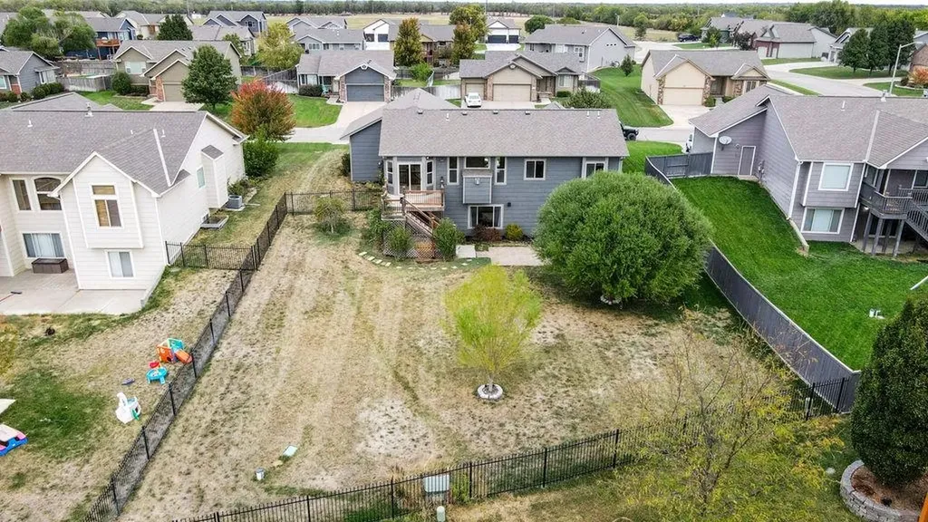 603 W Fieldstone Court Andover KS 67002
