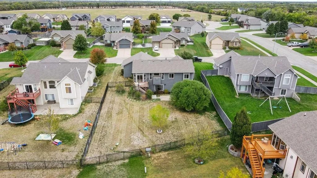603 W Fieldstone Court Andover KS 67002