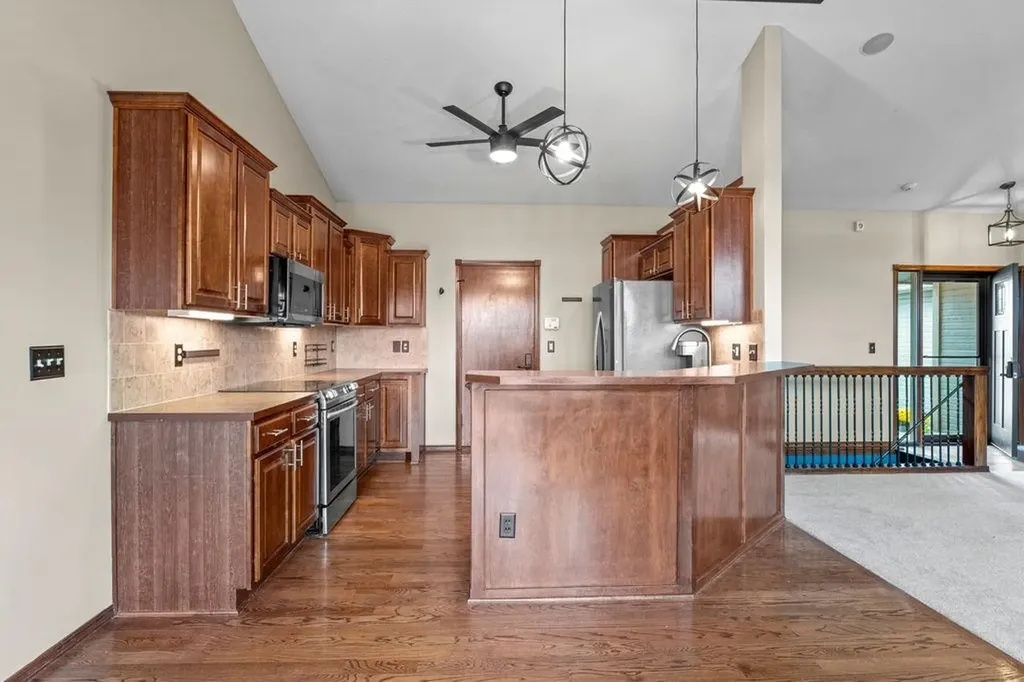 603 W Fieldstone Court Andover KS 67002
