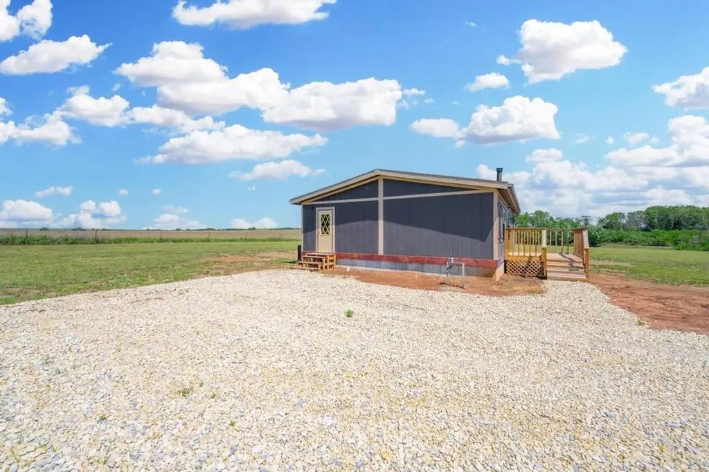 7141 NE Wildlife Lane El Dorado KS 67042