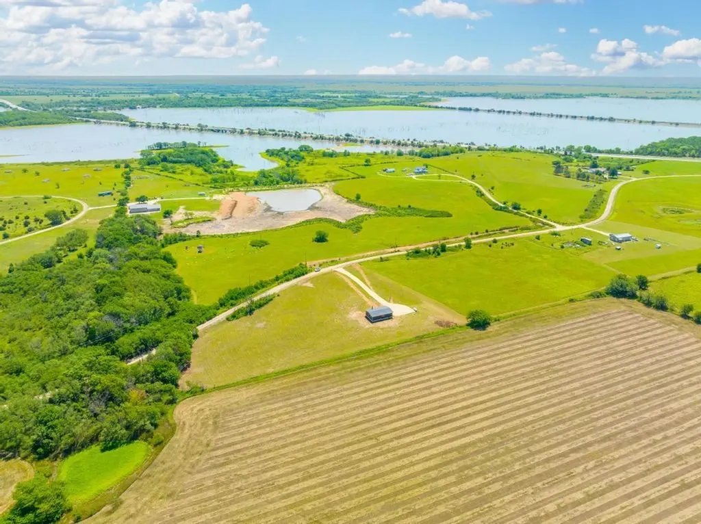 7141 NE Wildlife Lane El Dorado KS 67042