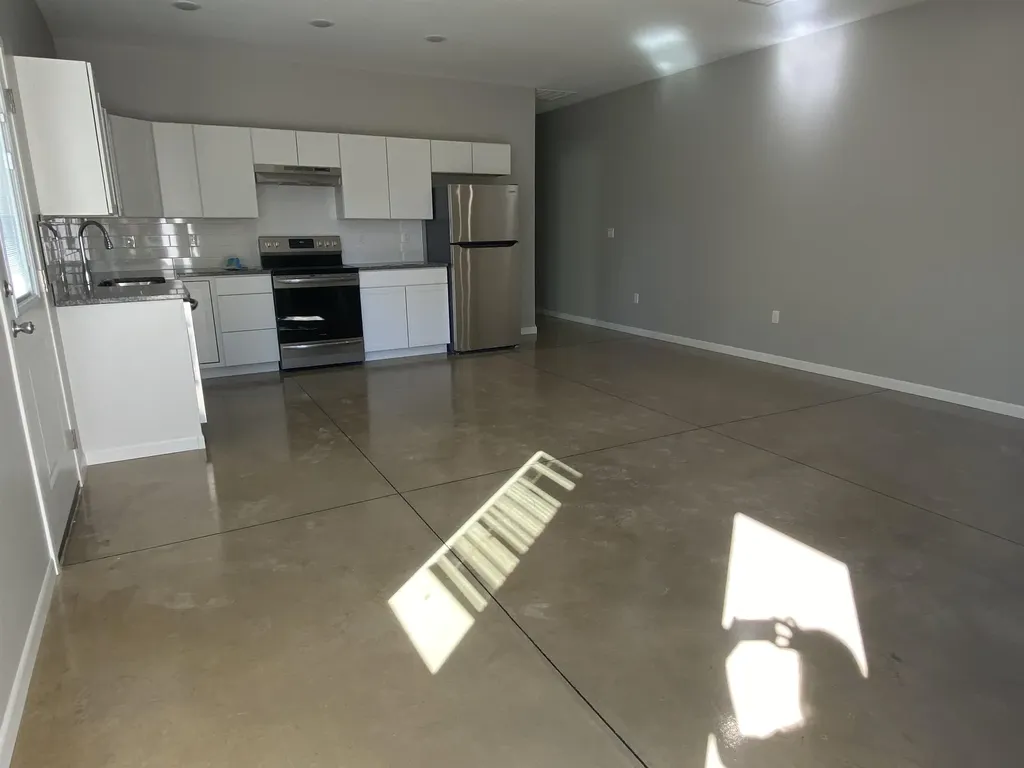 1805-1807 N Madison Avenue Wichita KS 67214