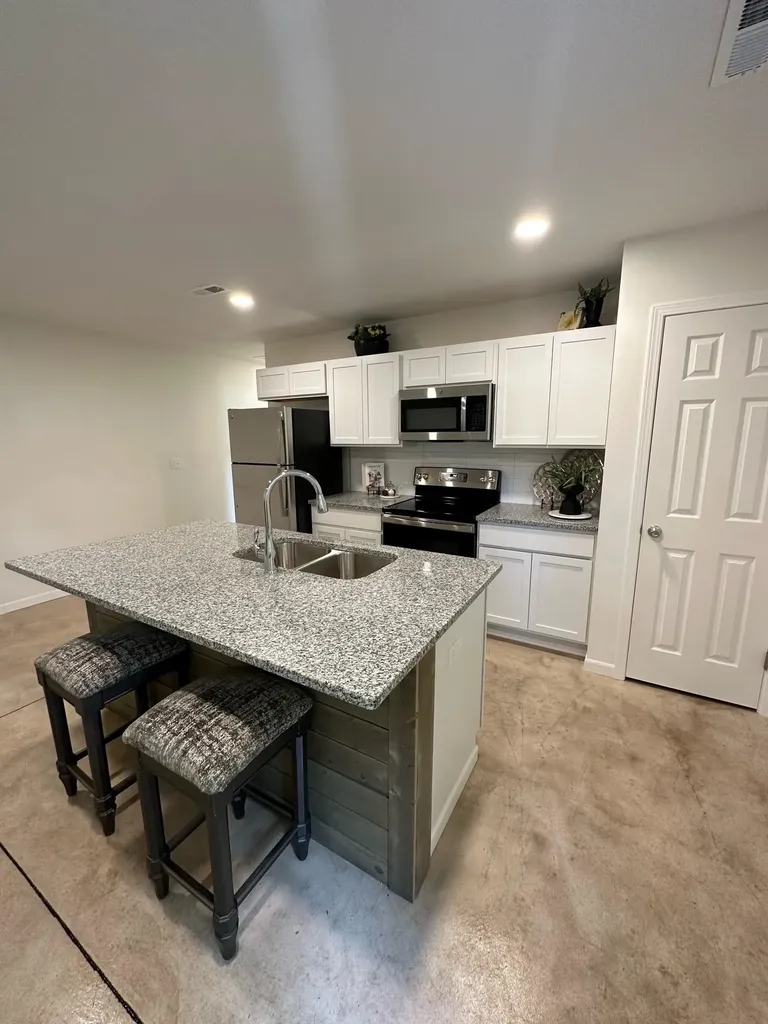 1805-1807 N Madison Avenue Wichita KS 67214