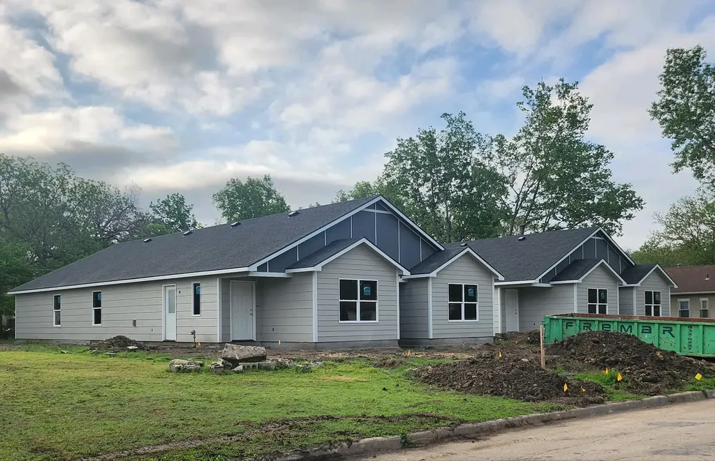 1805-1807 N Madison Avenue Wichita KS 67214
