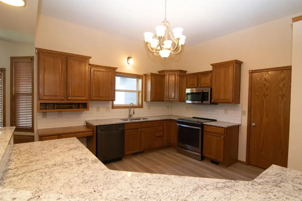 1117 S Bracken Circle Wichita KS 67207