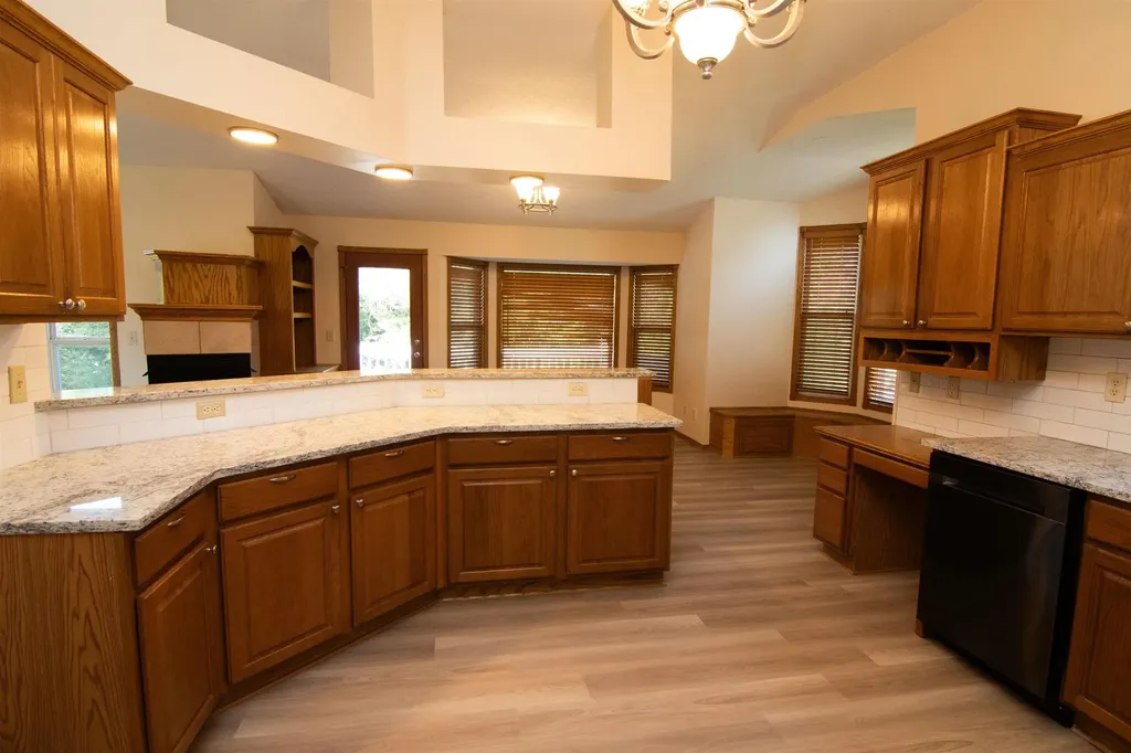 1117 S Bracken Circle Wichita KS 67207