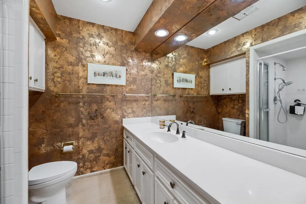 640 N Rock Road Wichita KS 67206