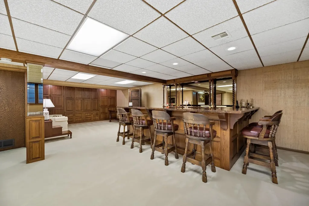 640 N Rock Road Wichita KS 67206