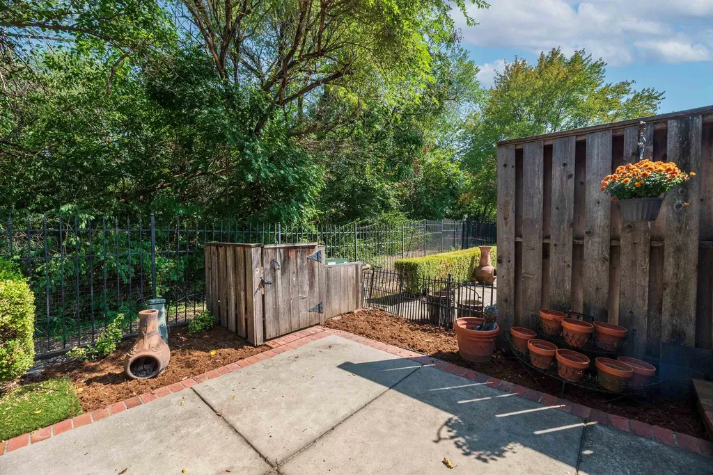 640 N Rock Road Wichita KS 67206