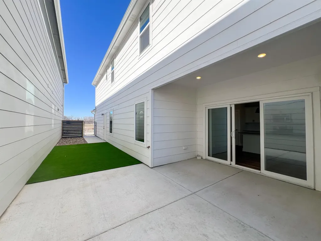 141 S Shay Road Andover KS 67002