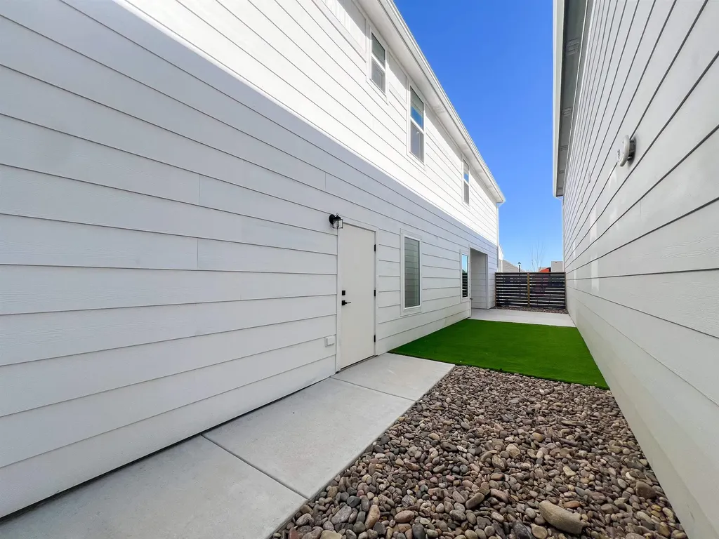 141 S Shay Road Andover KS 67002