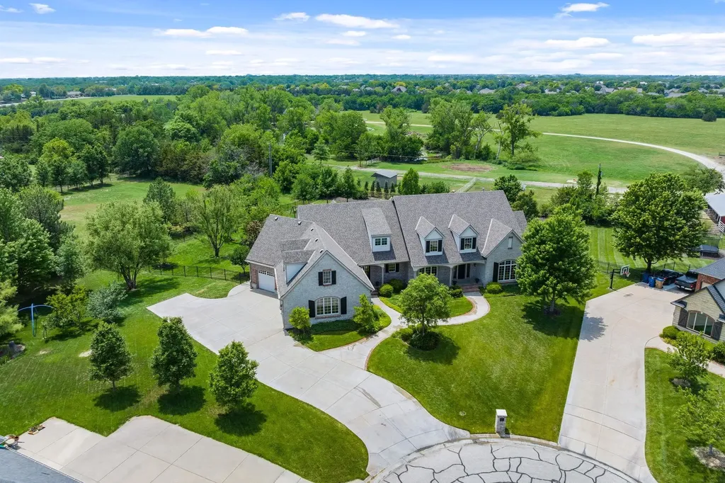 14001 E Castlewood Wichita KS 67230