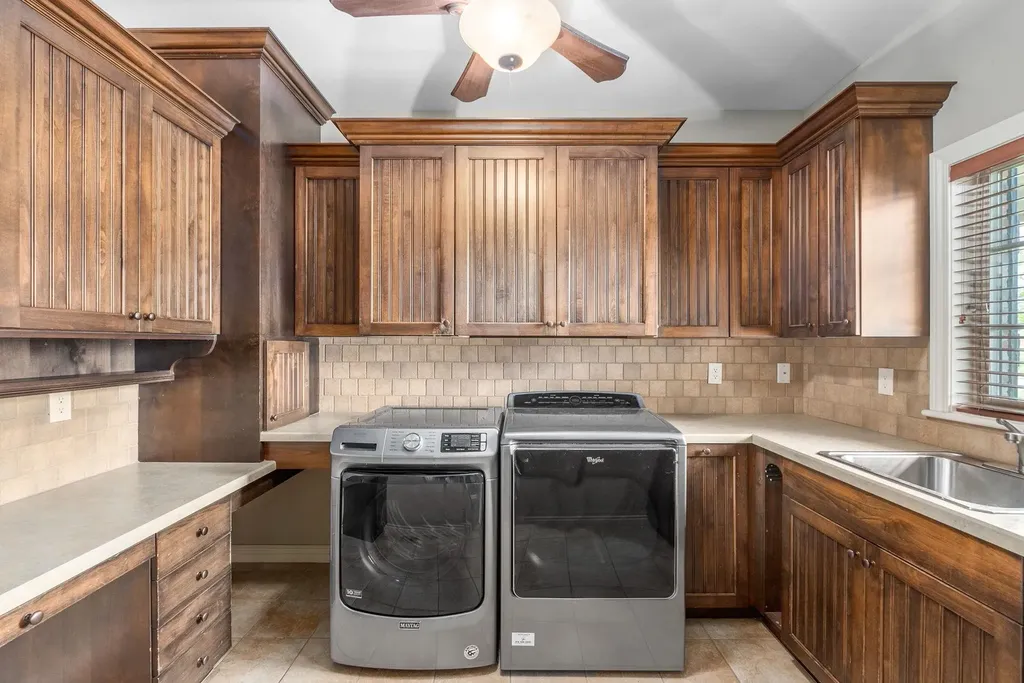 14001 E Castlewood Wichita KS 67230