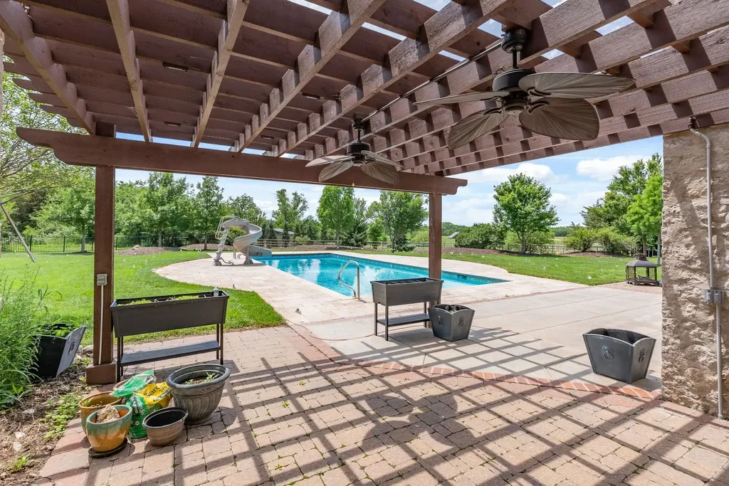 14001 E Castlewood Wichita KS 67230