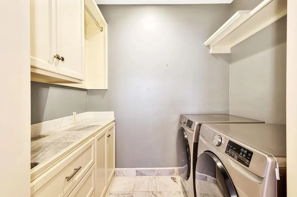 304 N Belmont Avenue Wichita KS 67208