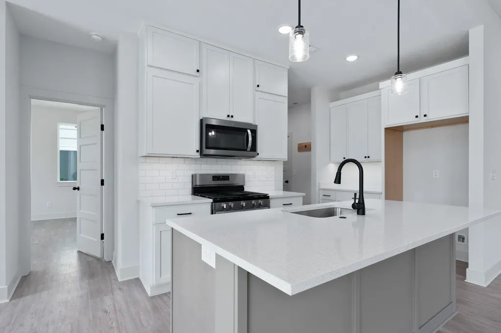 2915 E Sunnyslope Park City KS 67219