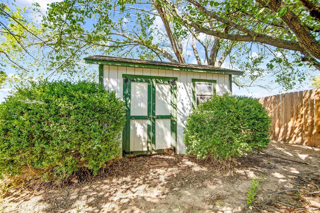 800 E Cedarbrook Road Derby KS 67037
