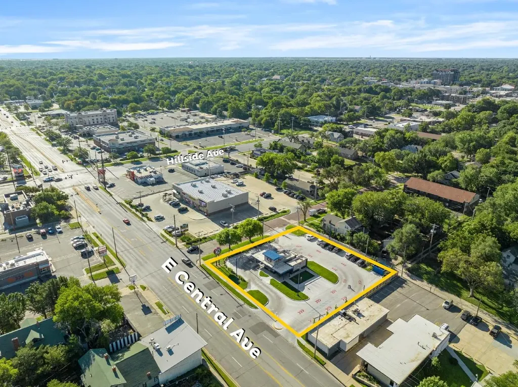 3031 E Central Wichita KS 67214