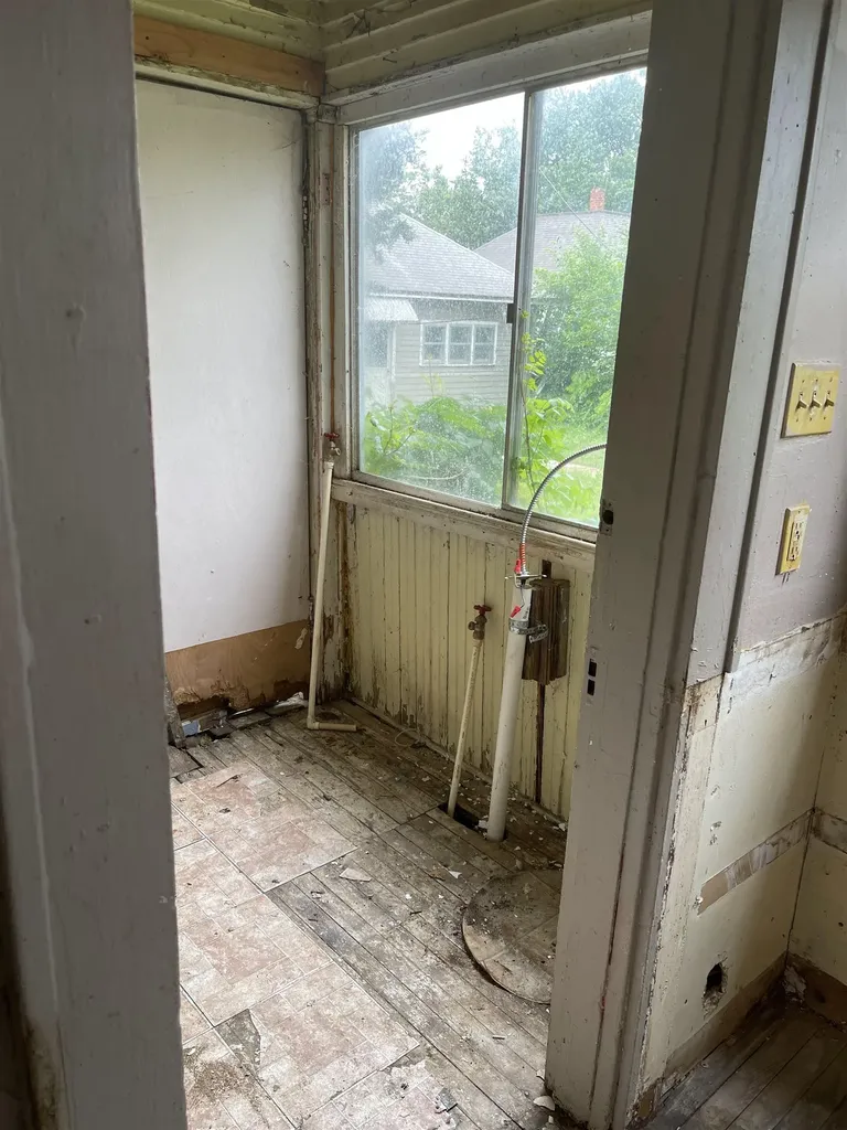 412 W Chestnut Avenue Arkansas City KS 67005-2539