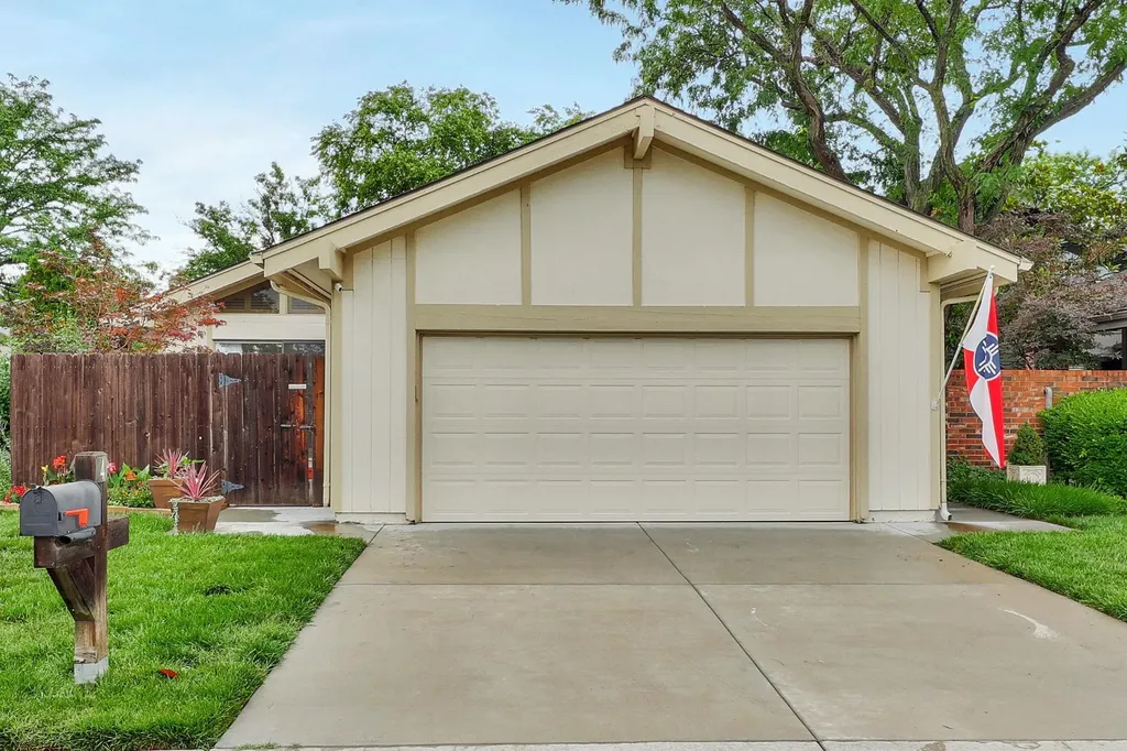 7700 E 13th Street N Wichita KS 67206