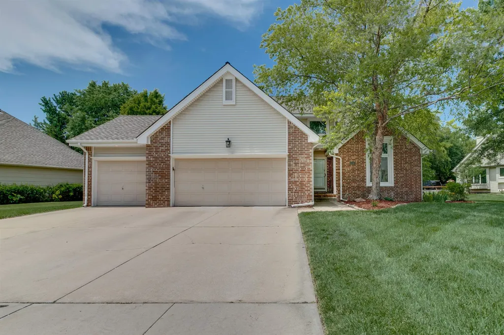 1311 N Tallyrand Street Wichita KS 67206
