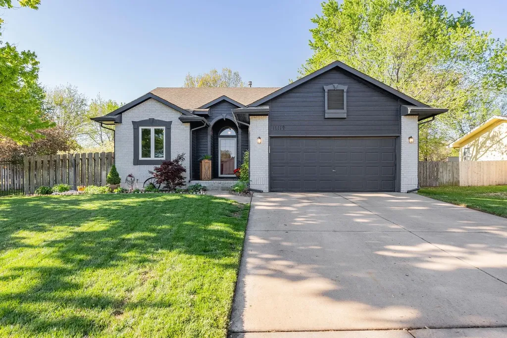 11119 W Hardtner Avenue Wichita KS 67212