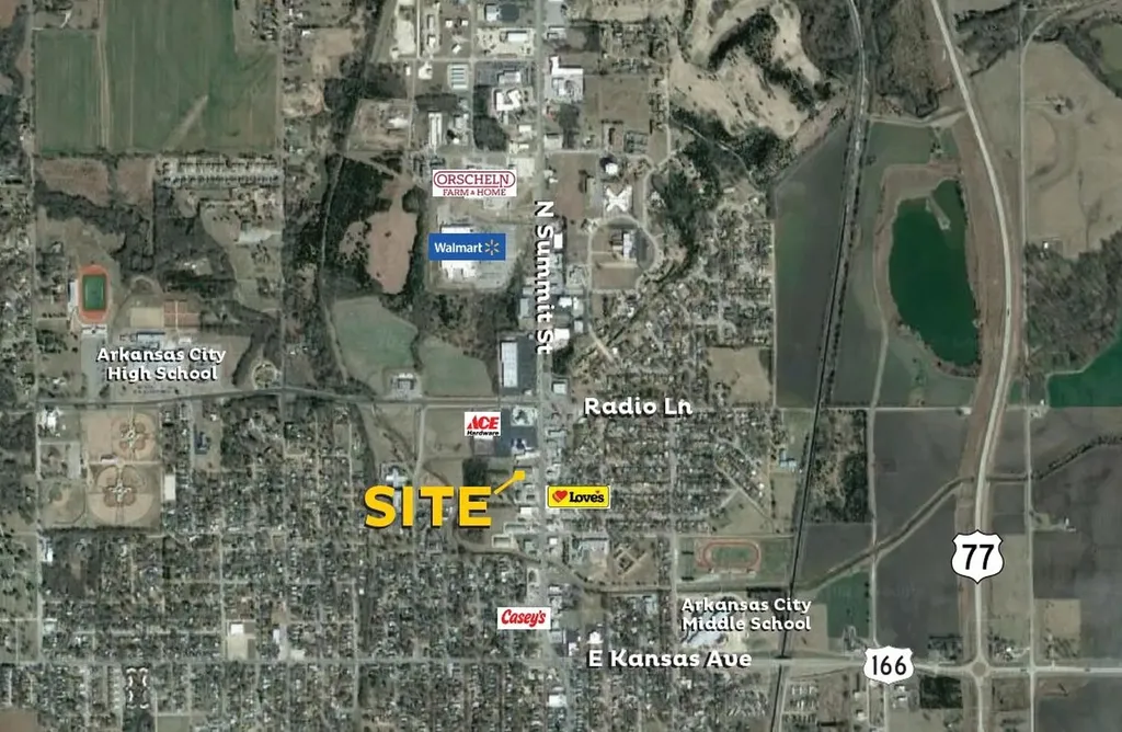 1801 N Summit Arkansas City KS 67005