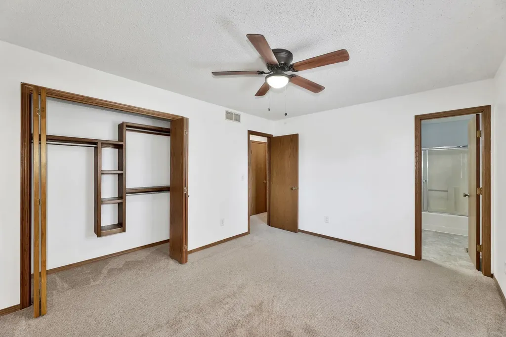 6110 W 38th Court S Wichita KS 67215
