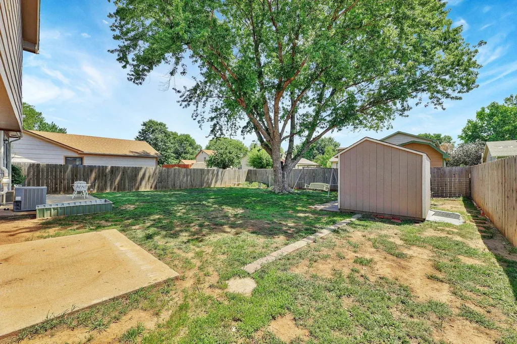 6110 W 38th Court S Wichita KS 67215