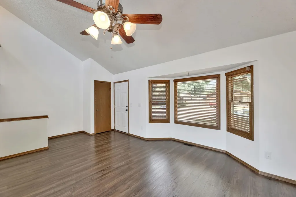 6110 W 38th Court S Wichita KS 67215
