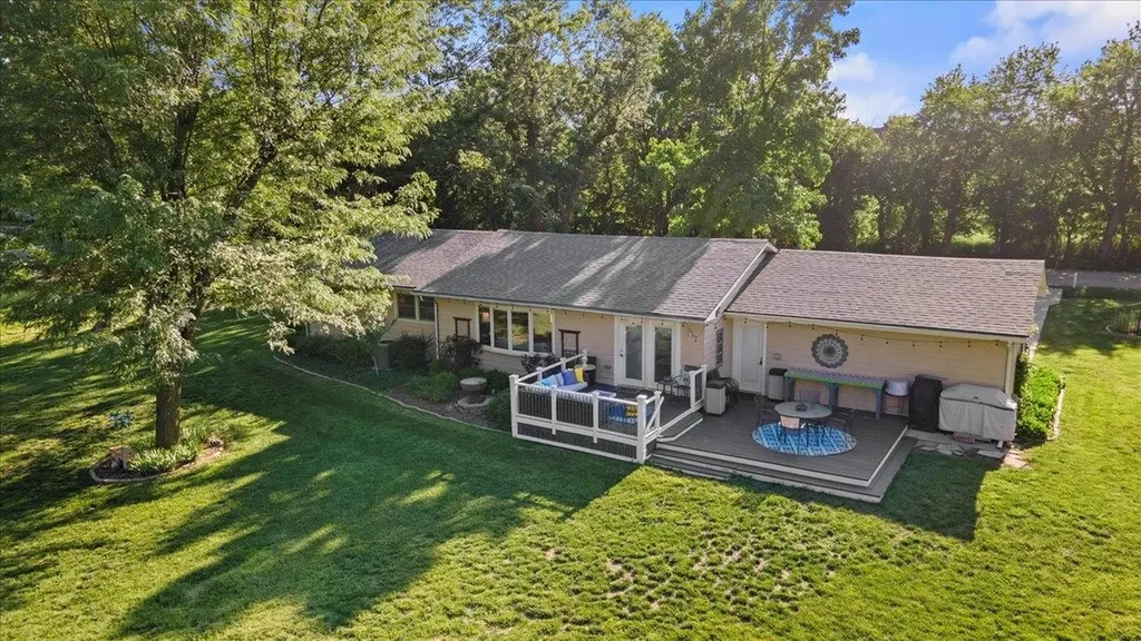 736 N Lakeside Drive Andover KS 67002