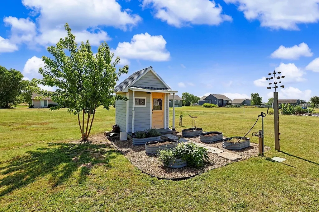 3900 S Linden Street Derby KS 67037