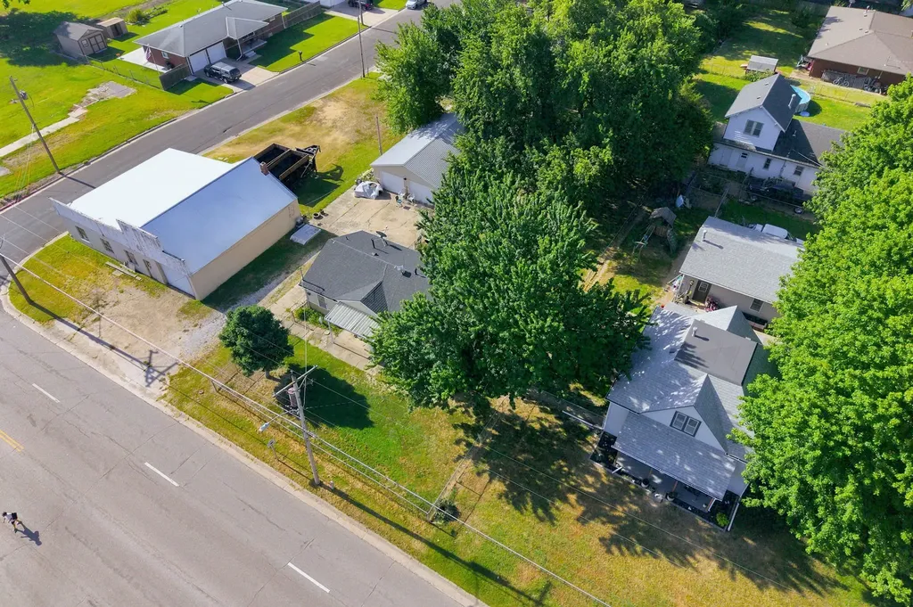 217 W Chicago Avenue Colwich KS 67030