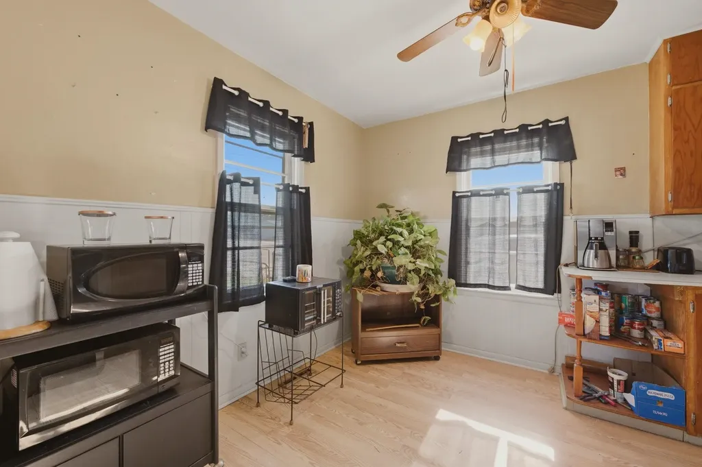 217 W Chicago Avenue Colwich KS 67030