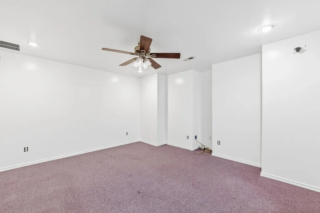 601 Scott Street Valley Center KS 67147