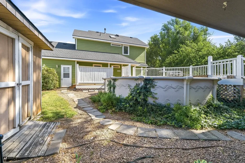 601 Scott Street Valley Center KS 67147