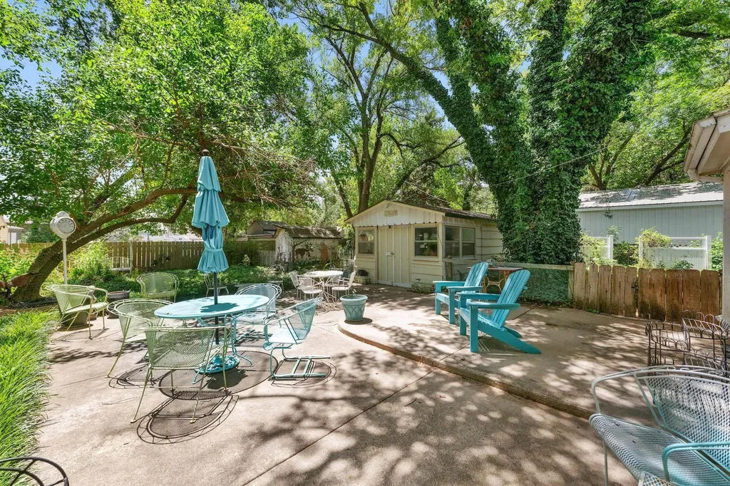 9107 W Belview Wichita KS 67209-1807