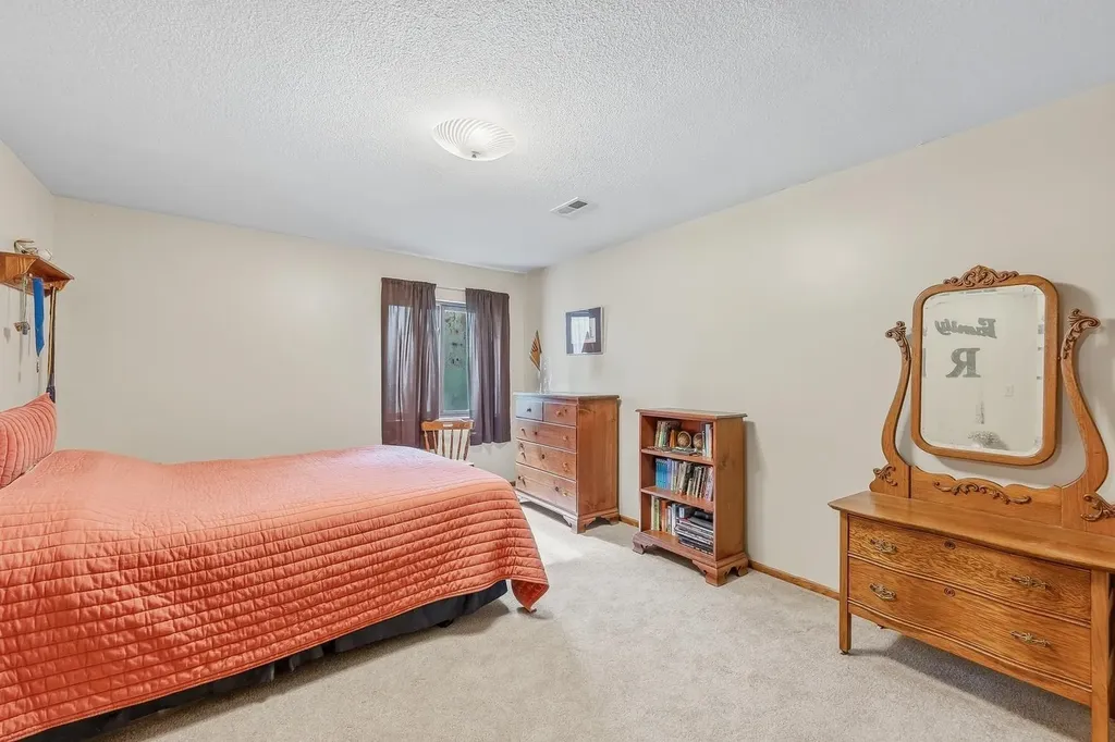 7826 S Meridian Street Haysville KS 67060-7626