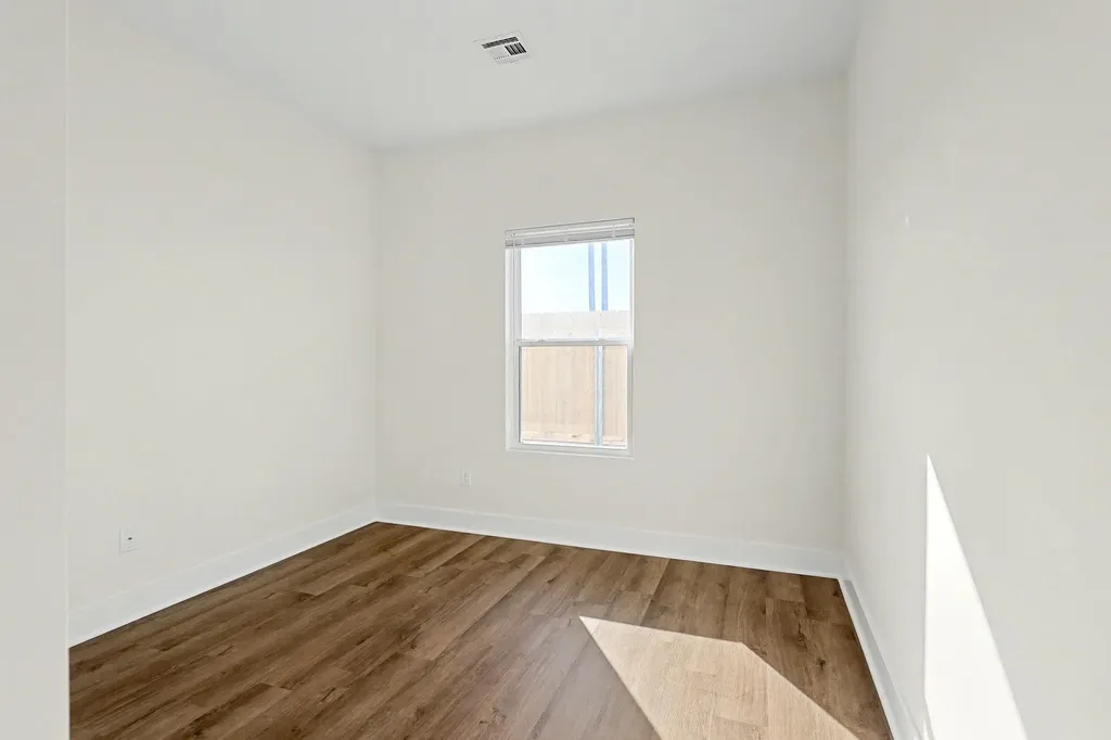 3835 S Bluelake Court Wichita KS 67215