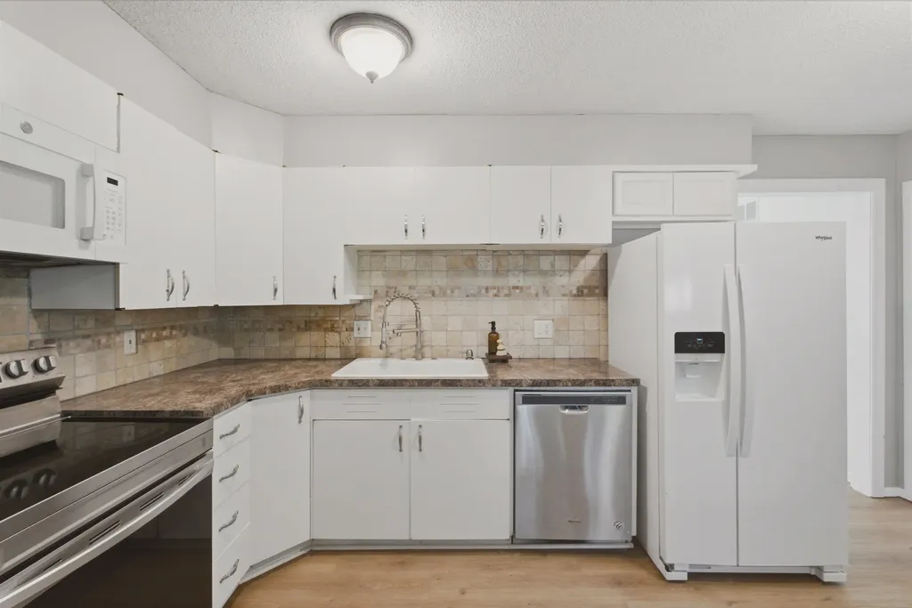 321 S 1st Street Clearwater KS 67026