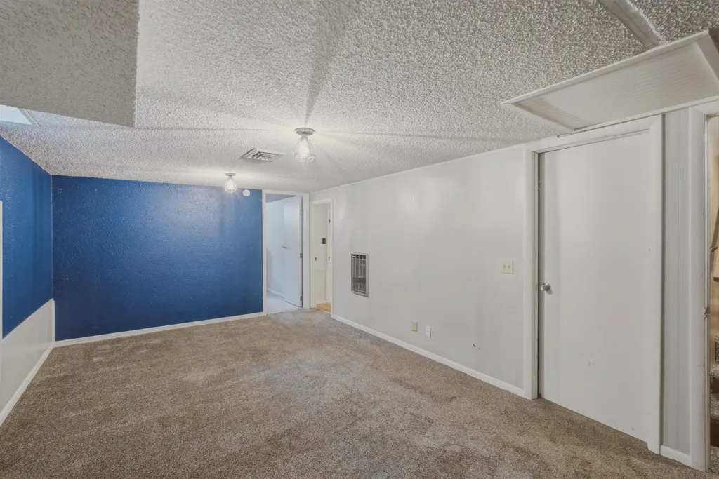 321 S 1st Street Clearwater KS 67026