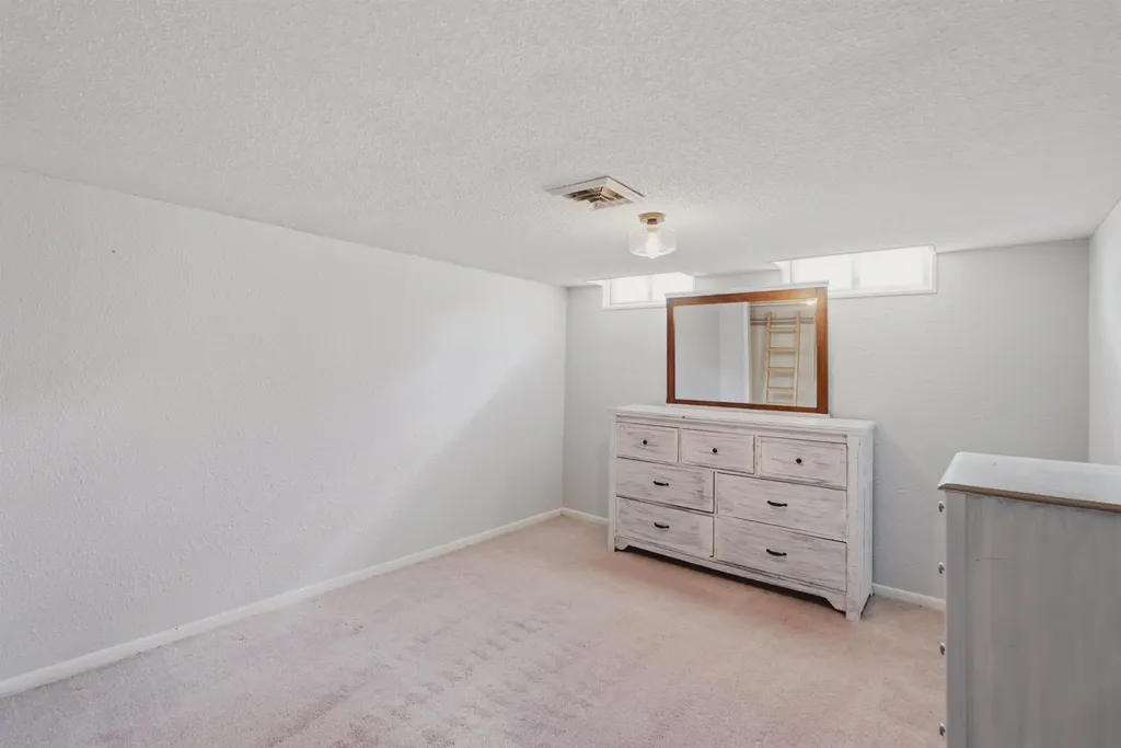 321 S 1st Street Clearwater KS 67026