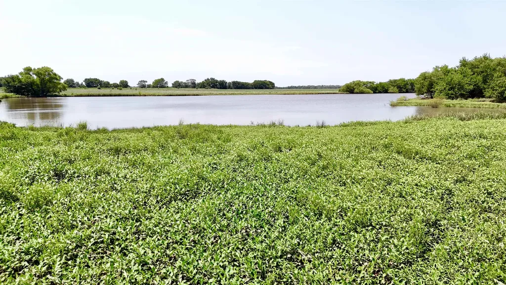 6107 S Hoover Road Sedgwick KS 67135