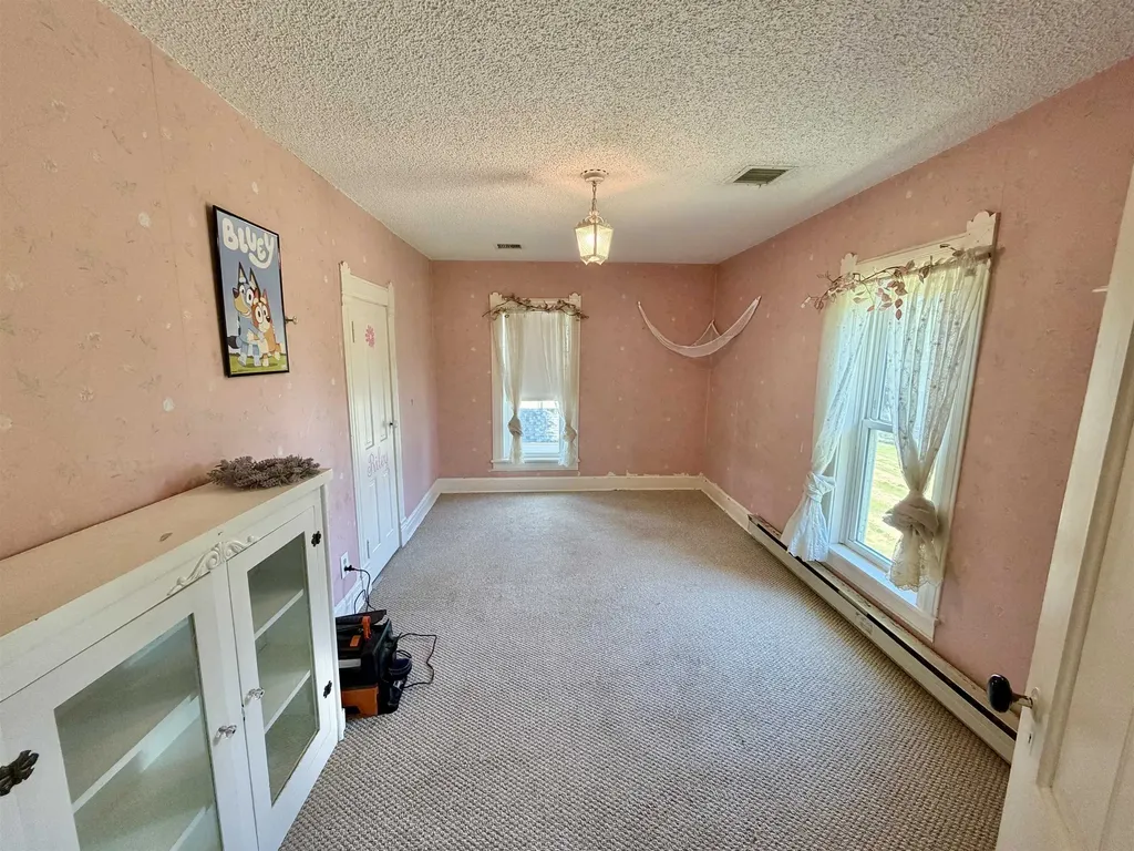 6107 S Hoover Road Sedgwick KS 67135