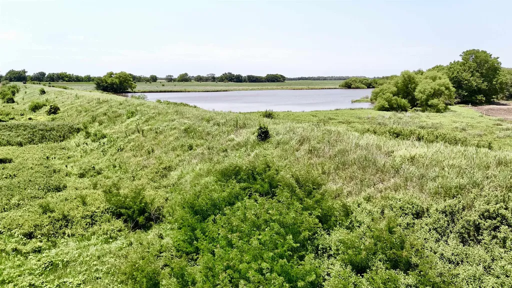 6107 S Hoover Road Sedgwick KS 67135