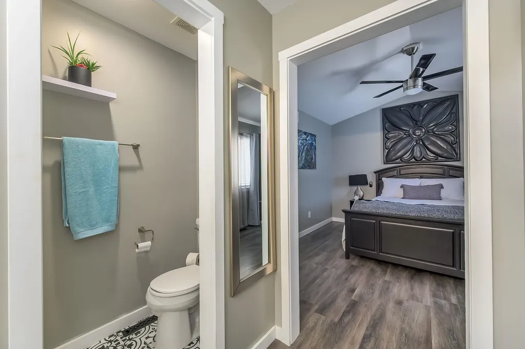 932 E Peach Court Haysville KS 67060