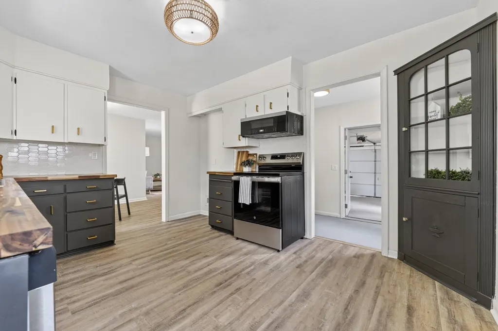 1306 Harrison Street Newton KS 67114