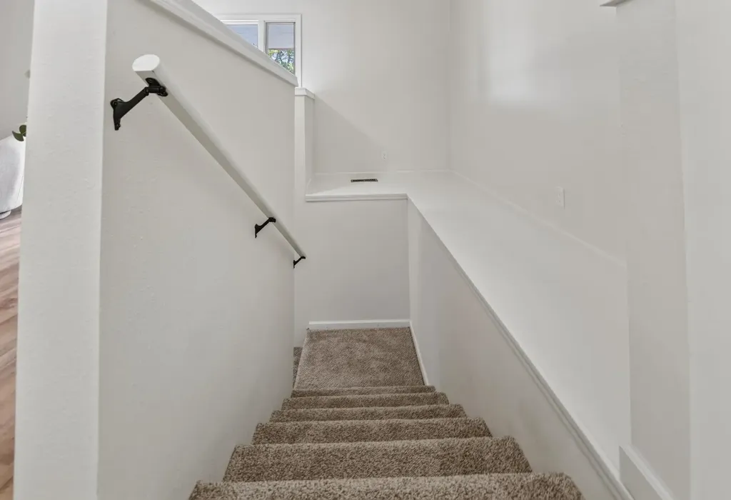 1306 Harrison Street Newton KS 67114