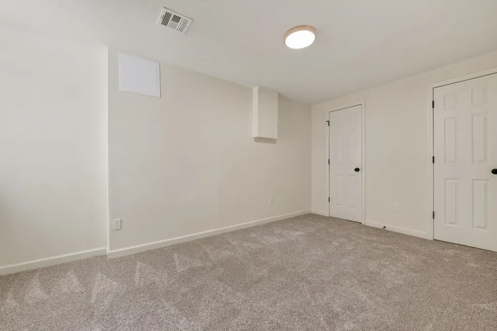 1306 Harrison Street Newton KS 67114