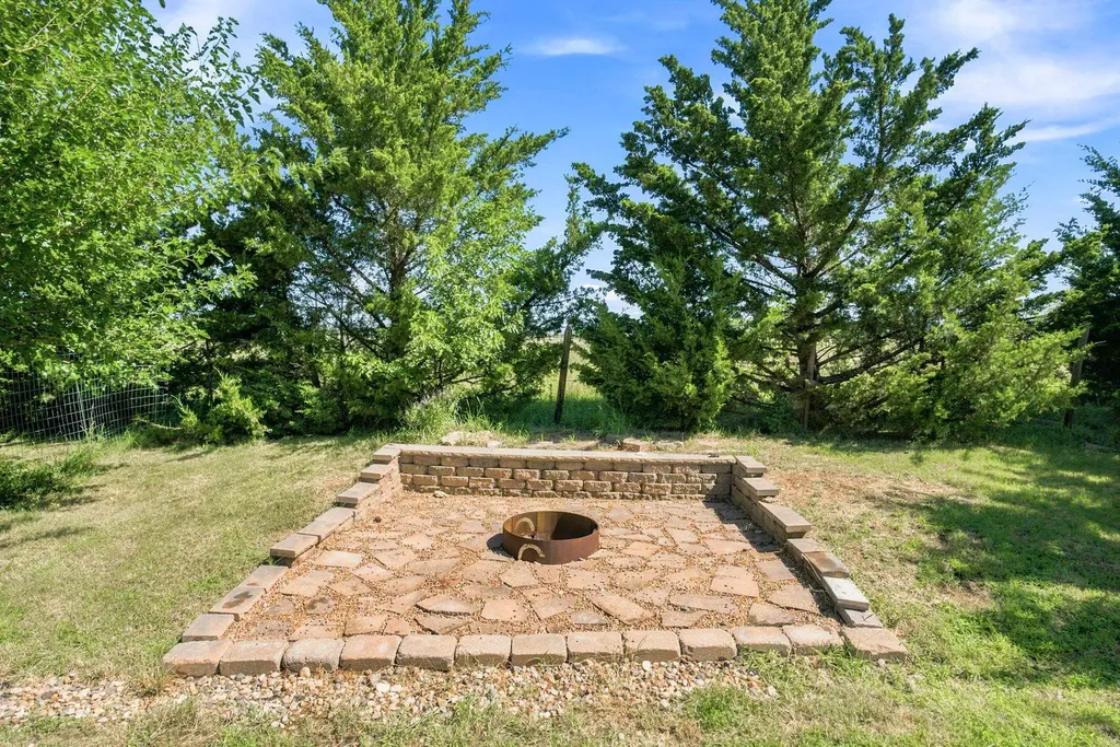 10614 E Zimmerly Street Wichita KS 67207